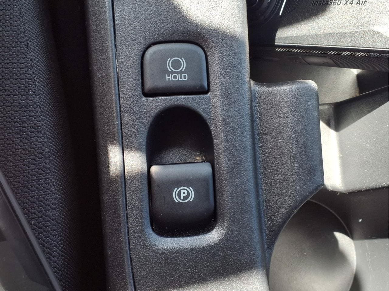 Used 2024 Toyota Corolla LE FWD image 19