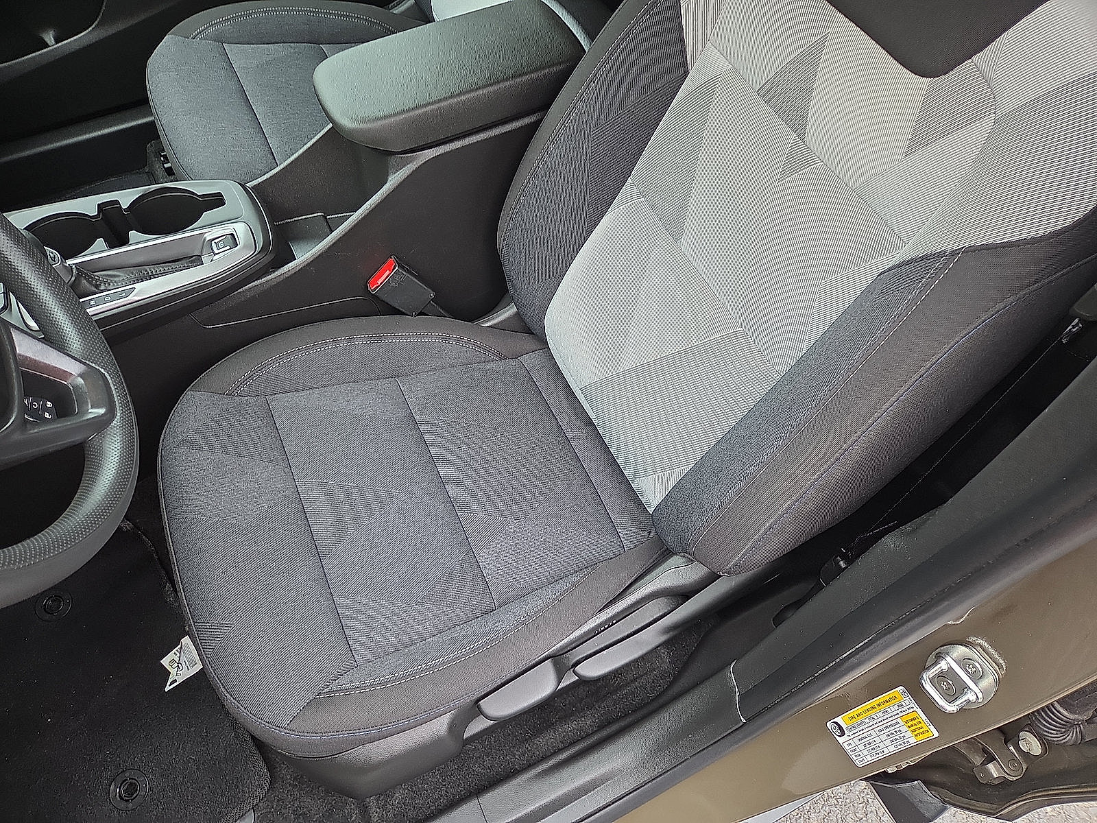 Used 2024 Chevrolet Trax LS FWD image 13