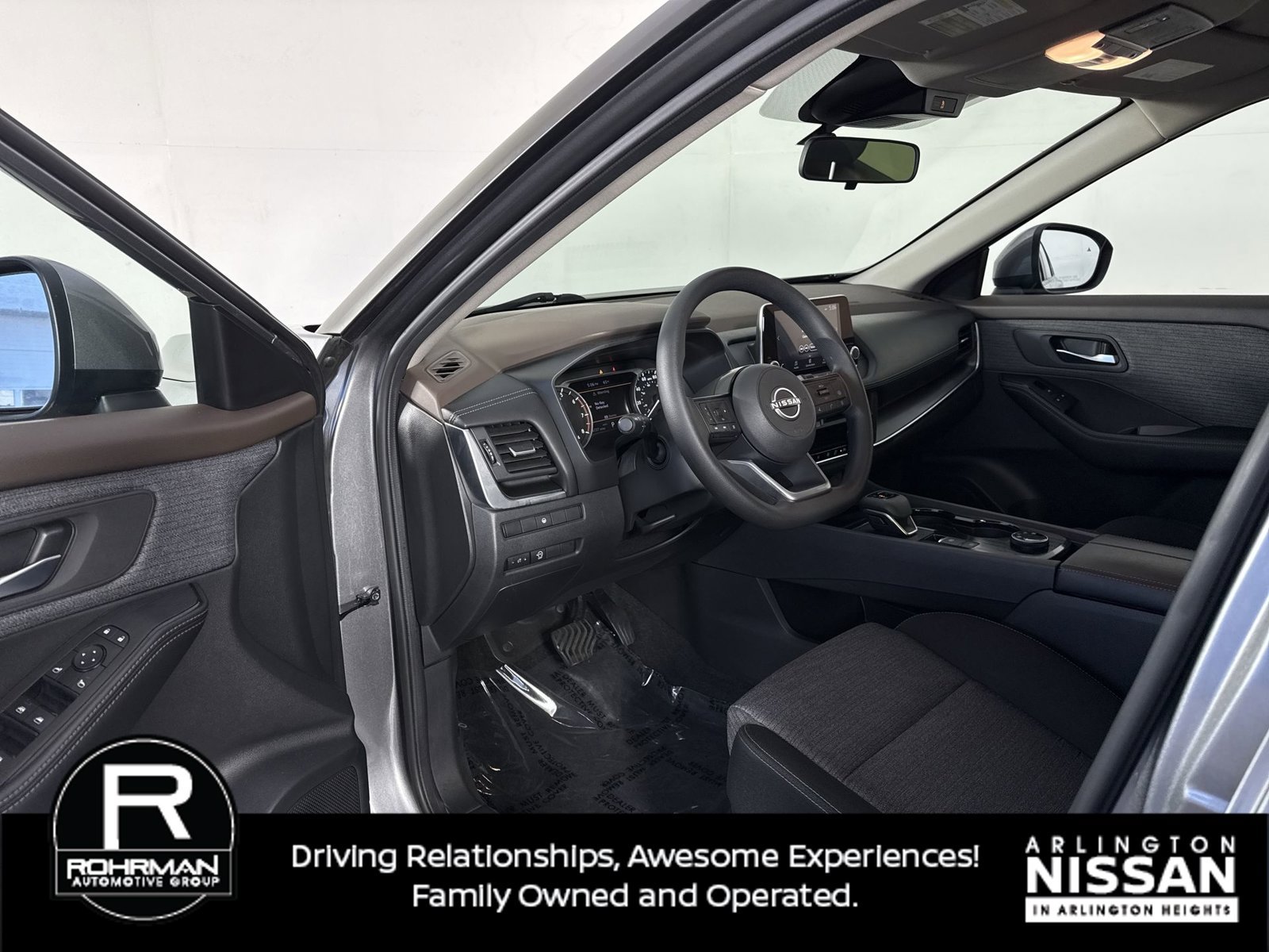 Certified 2023 Nissan Rogue SV AWD/4WD image 4