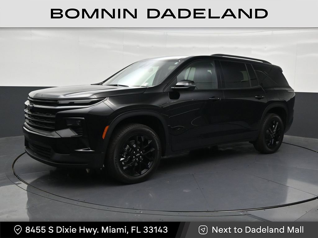 Used 2025 Chevrolet Traverse LT w/ Midnight/Sport Edition