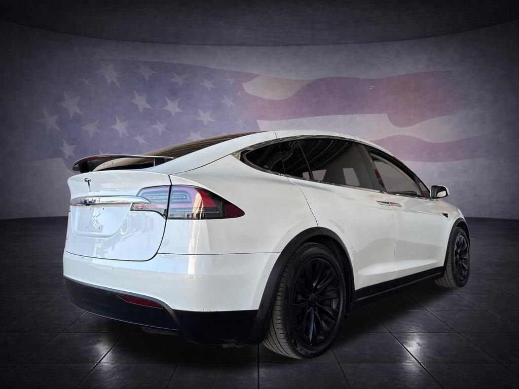Used 2018 Tesla Model X 100D AWD/4WD image 5