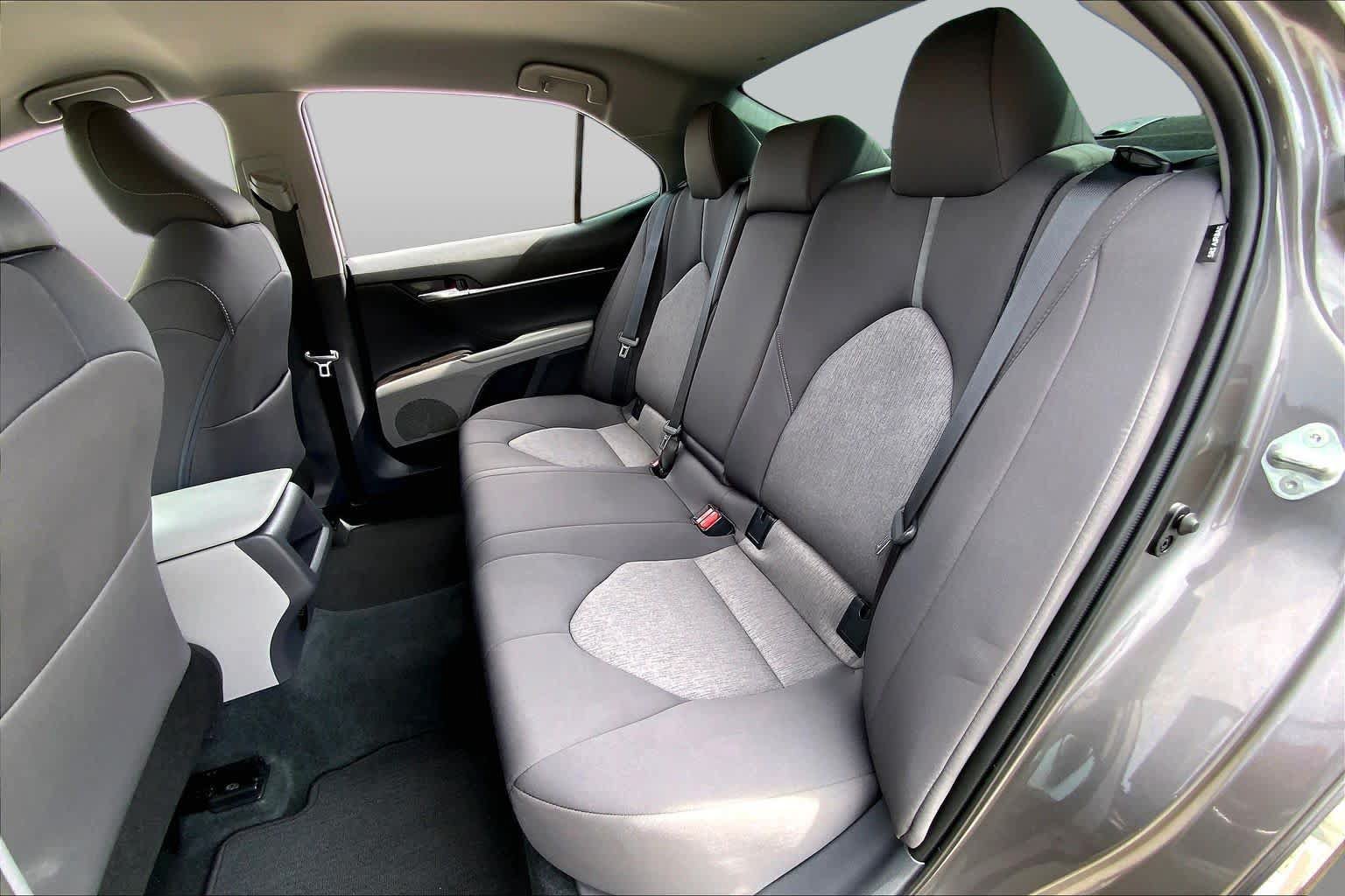 Used 2023 Toyota Camry LE FWD image 20