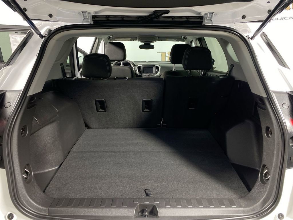 Certified 2023 GMC Terrain SLE w/ Driver Convenience Package image 22