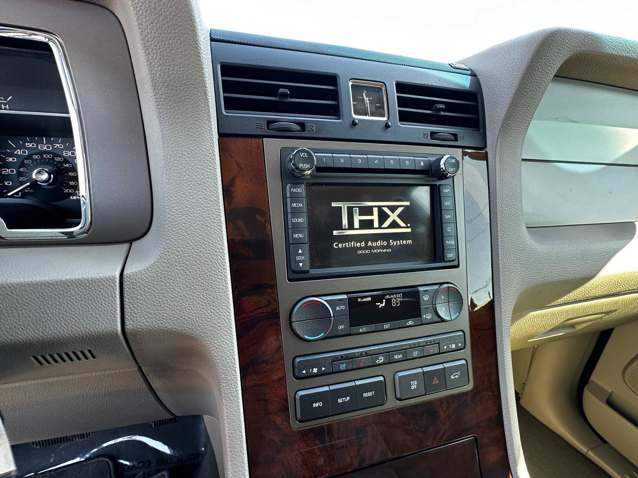 Used 2012 Lincoln Navigator 2WD image 45
