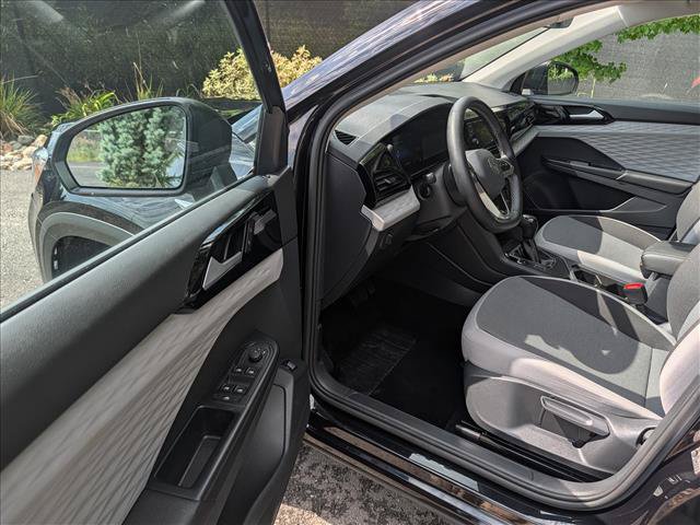 Certified 2023 Volkswagen Taos S FWD image 23