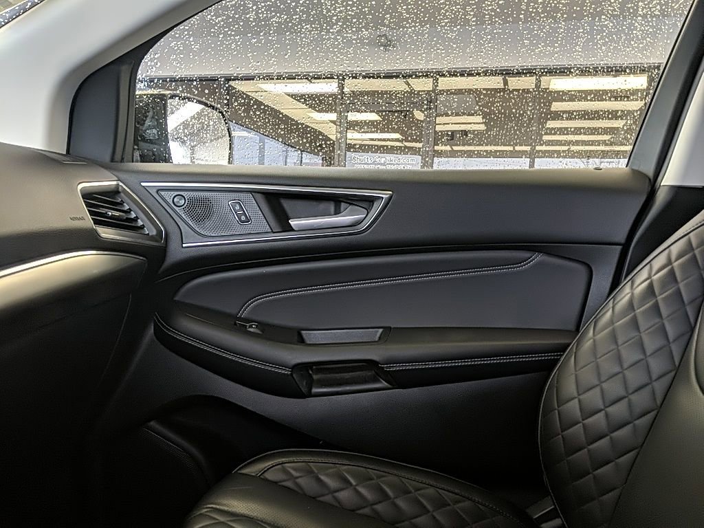 Certified 2024 Ford Edge Titanium w/ Equipment Group 301A image 24