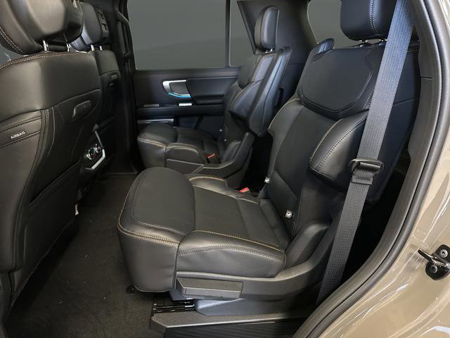 New 2026 Ford Expedition Tremor image 36