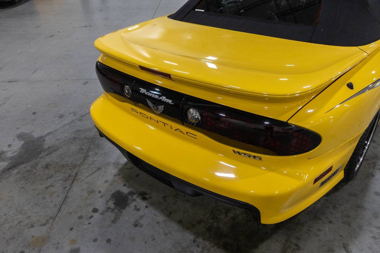 Used 2002 Pontiac Firebird Trans Am image 32