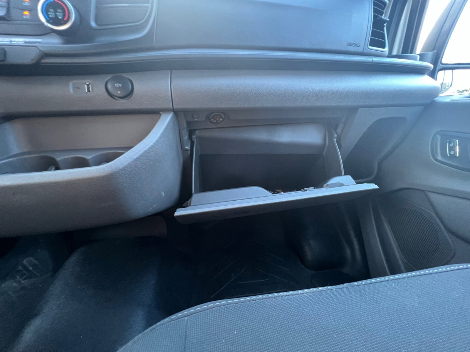 Used 2023 Ford Transit 250 Low Roof w/ Exterior Upgrade Package image 21