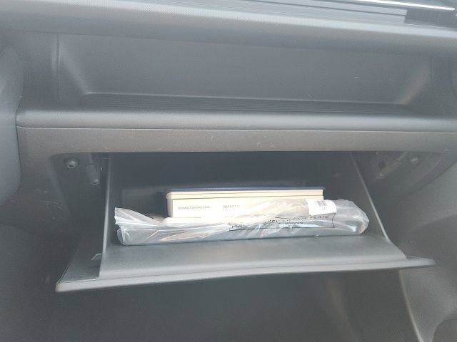 Used 2025 Hyundai Kona SEL image 36