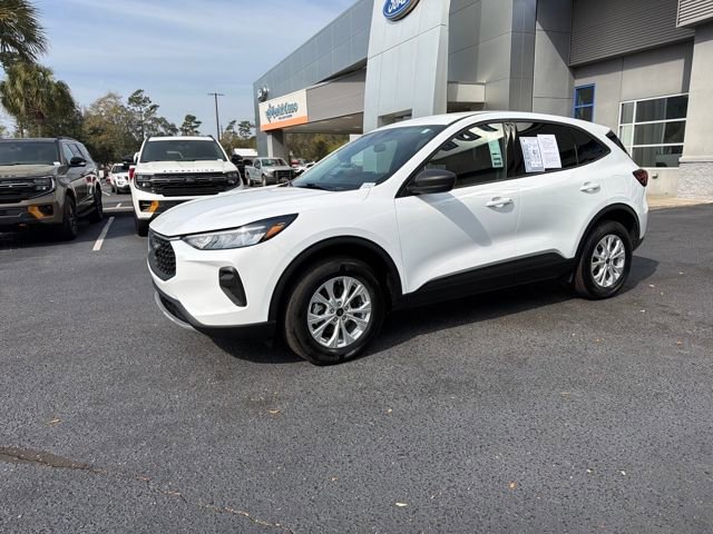 Used 2025 Ford Escape Active image 3