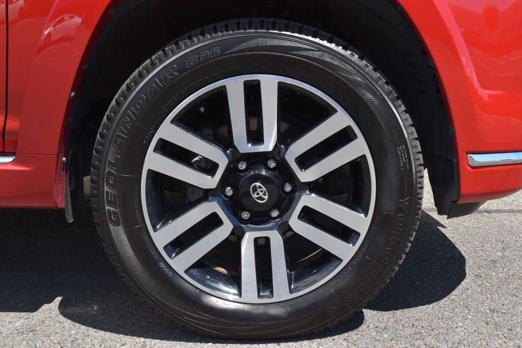 Certified 2023 Toyota 4Runner Limited AWD/4WD image 28