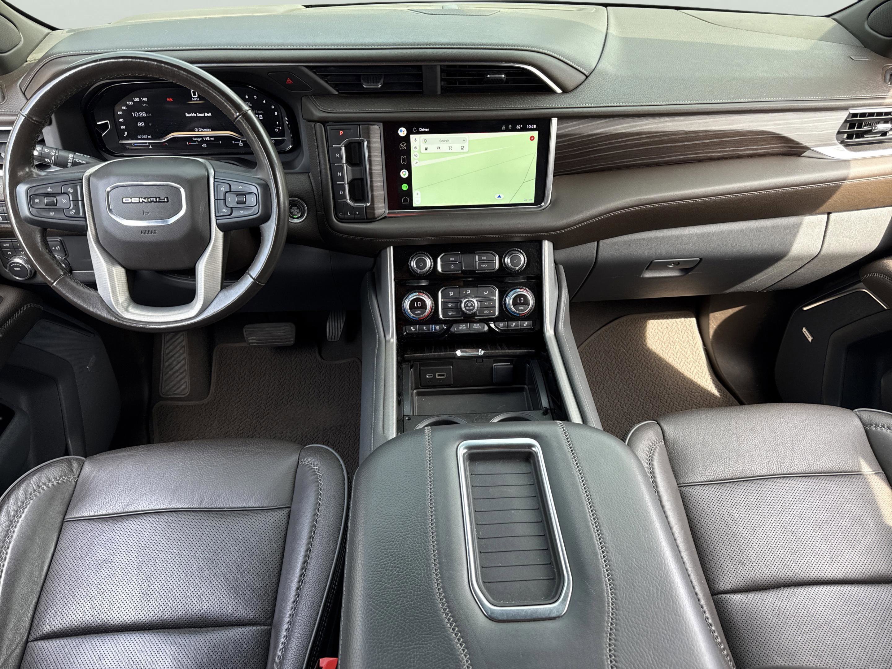Used 2022 GMC Yukon Denali AWD/4WD image 24