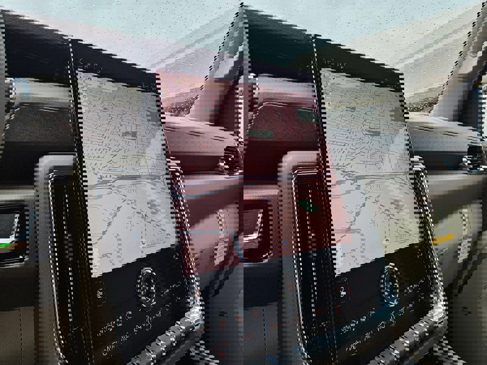 New 2026 GMC Yukon Denali AWD/4WD image 15