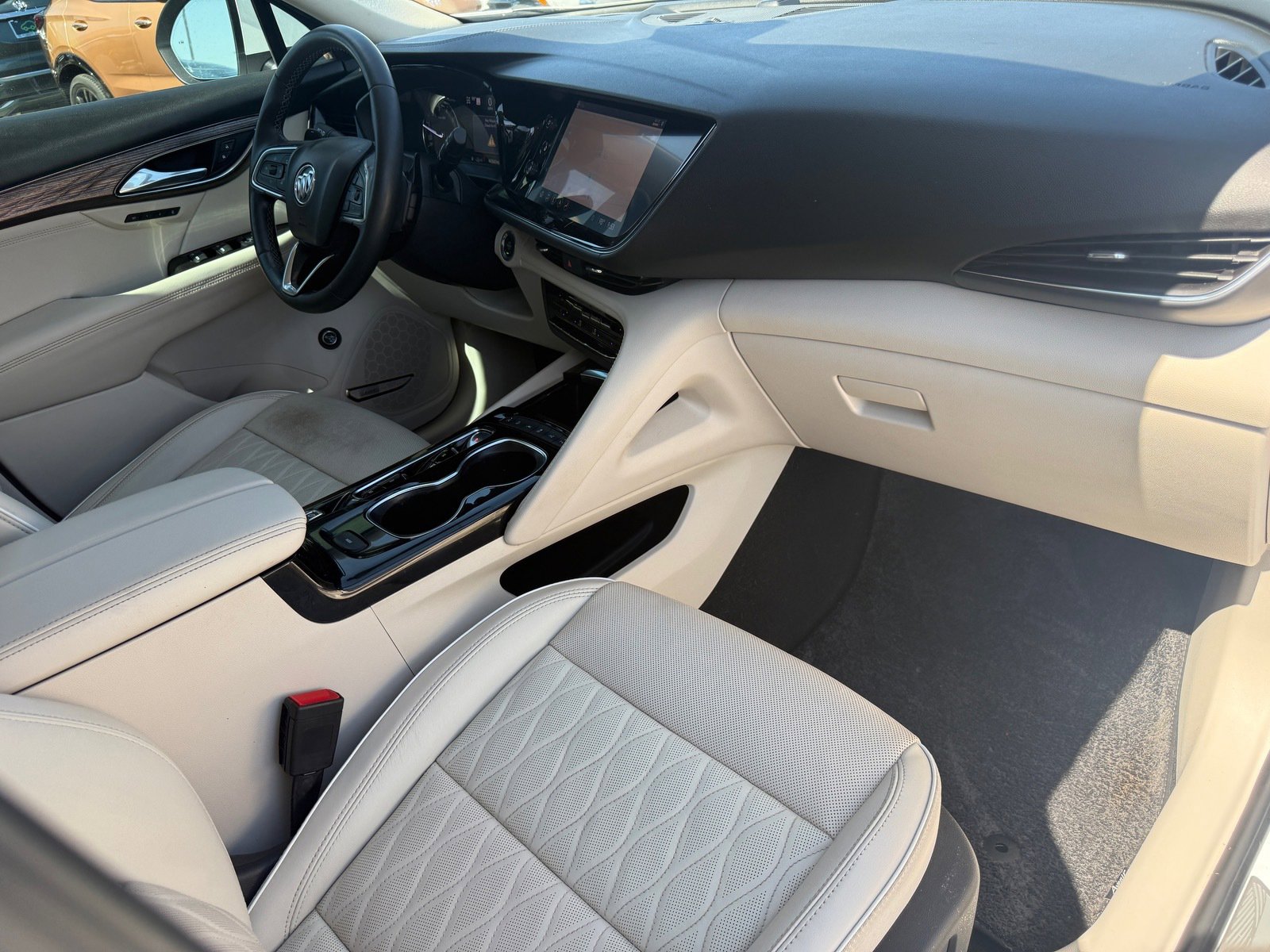 Used 2021 Buick Envision Avenir w/ Technology Package II AWD/4WD image 30