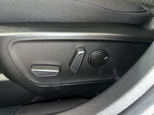 Used 2023 Ford Escape Active w/ Tech Pack #2 AWD/4WD image 22