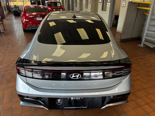 Used 2024 Hyundai Sonata SEL FWD image 13