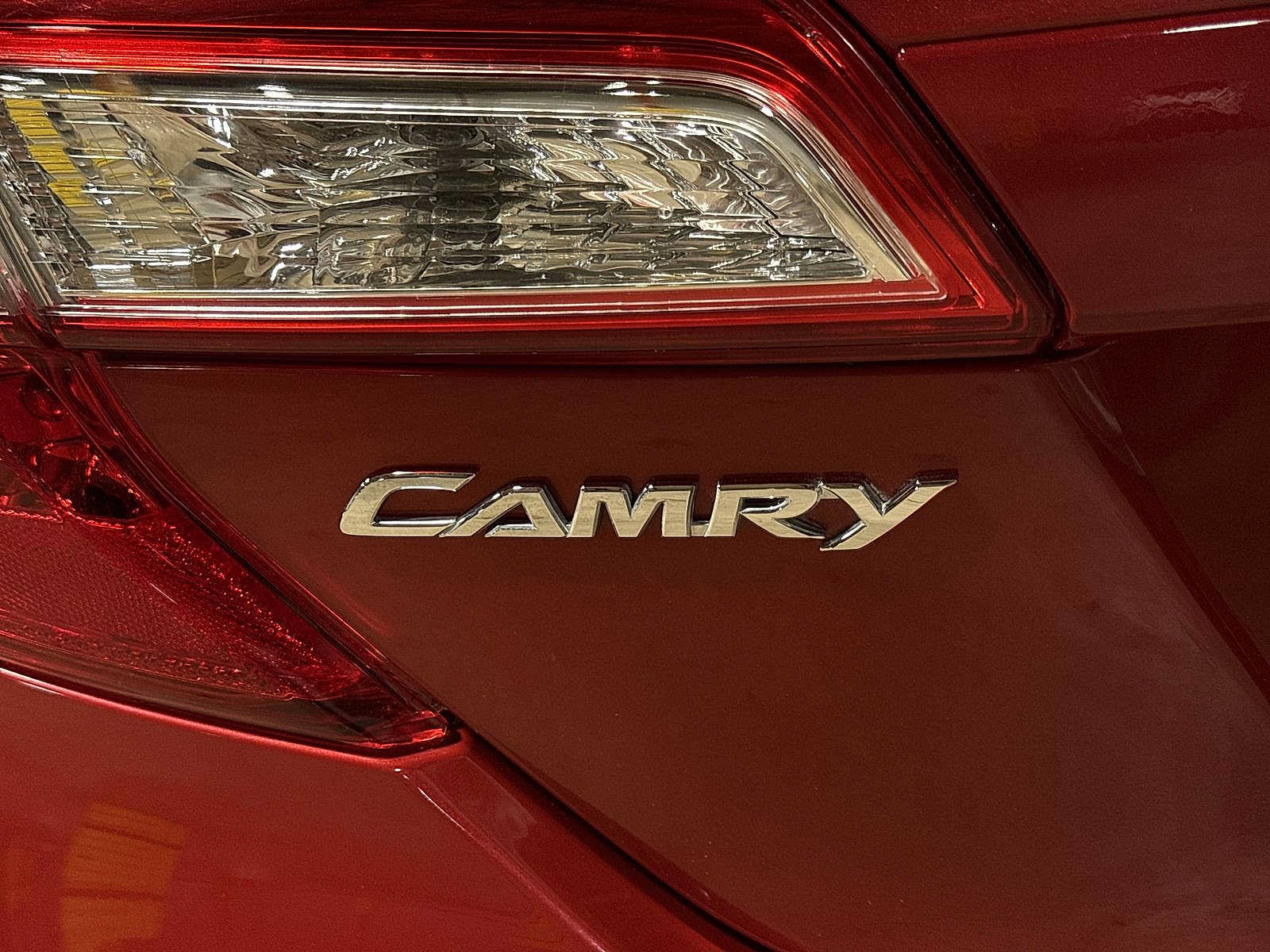 Used 2012 Toyota Camry SE FWD image 24