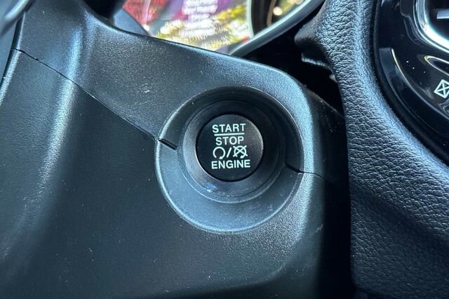 Used 2019 Jeep Compass Altitude image 19