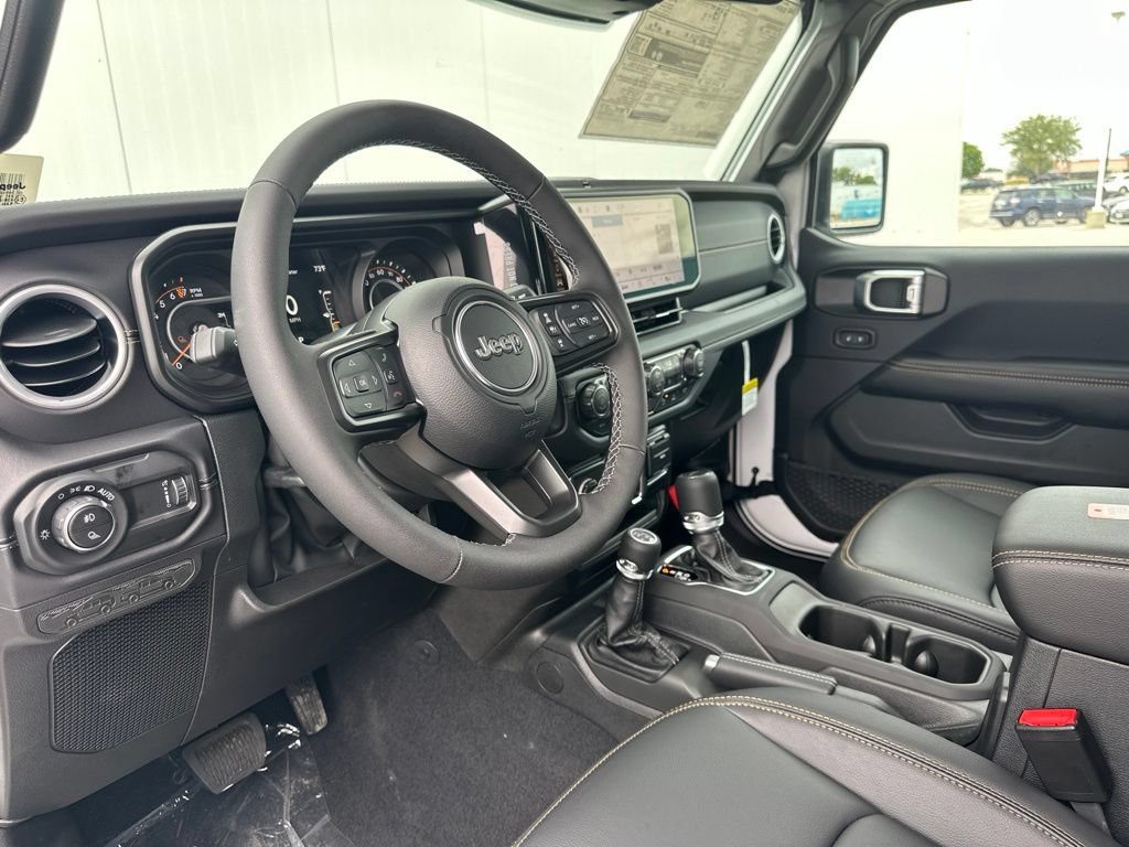 New 2026 Jeep Gladiator Sport AWD/4WD image 15
