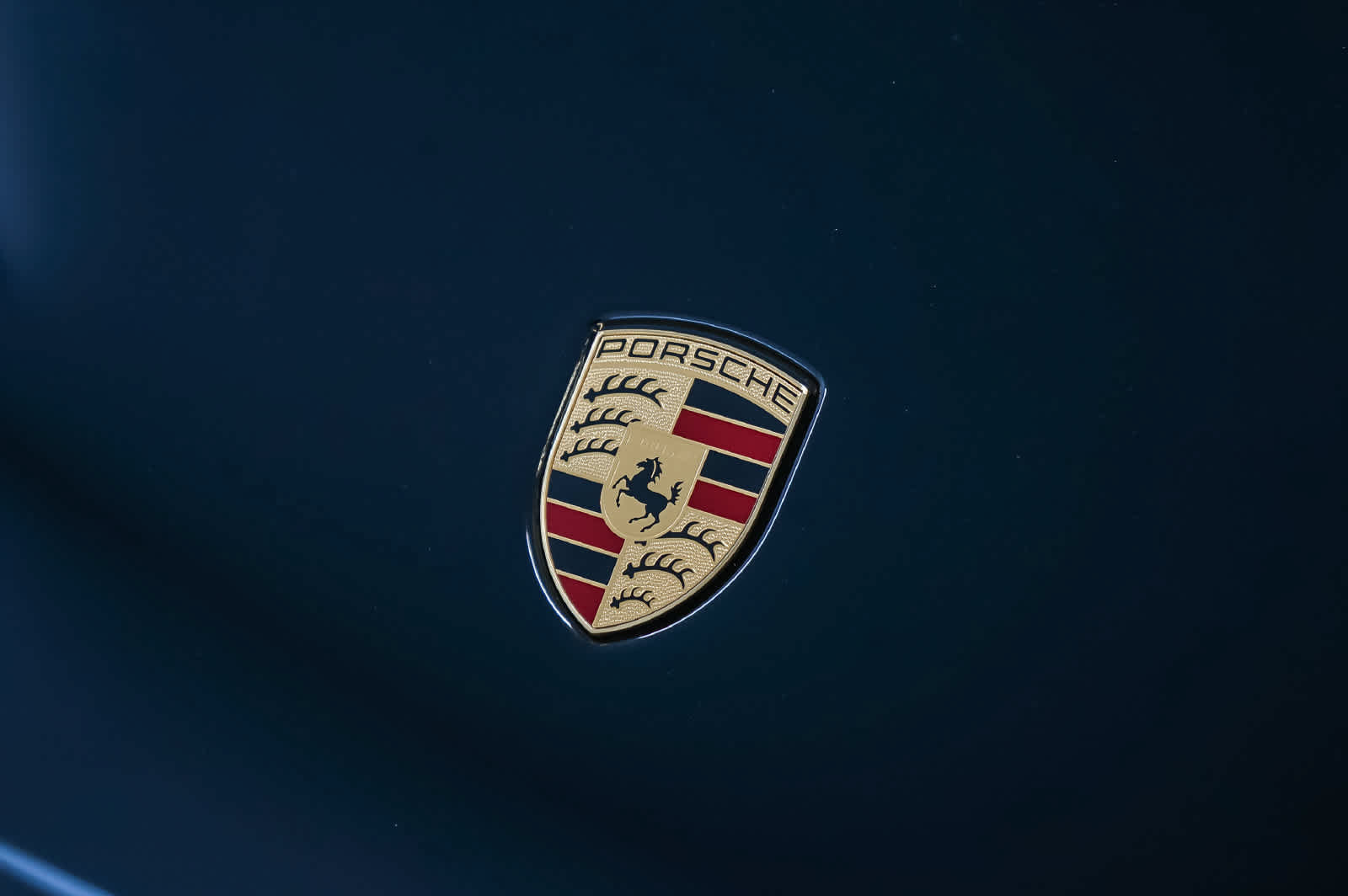 Certified 2026 Porsche Macan AWD/4WD image 17