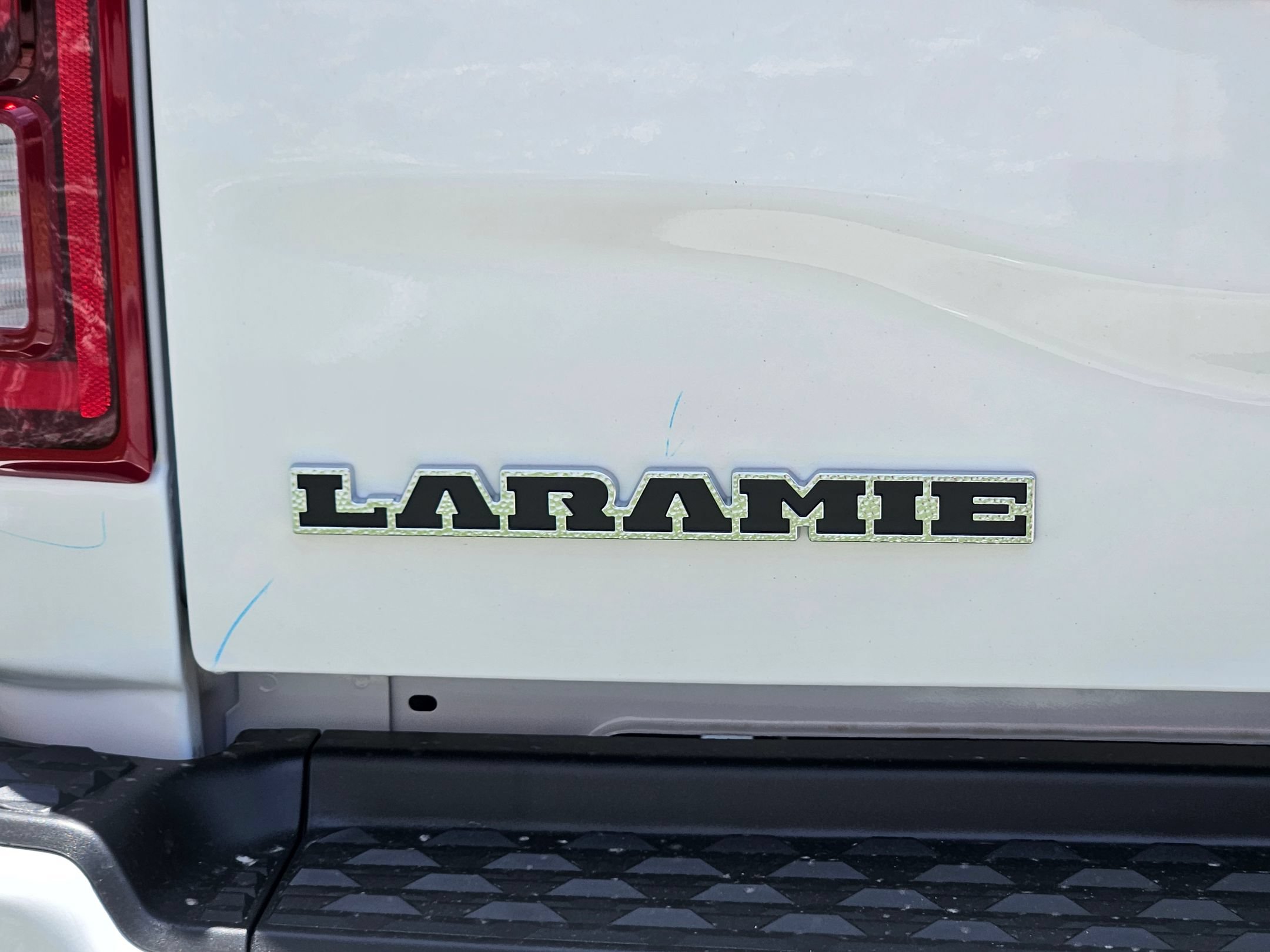 New 2026 RAM 2500 Laramie w/ Sport Appearance Package AWD/4WD image 26