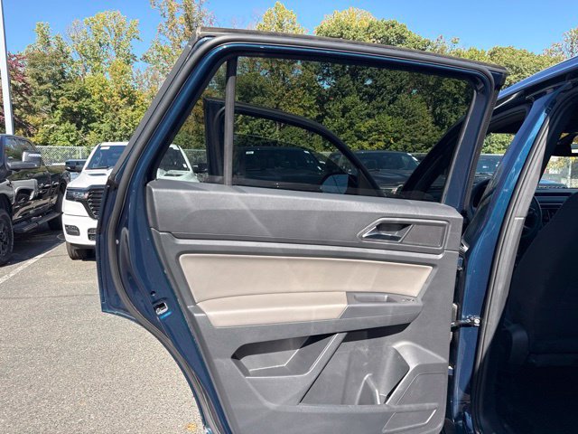 Used 2021 Volkswagen Atlas Cross Sport S AWD/4WD image 35