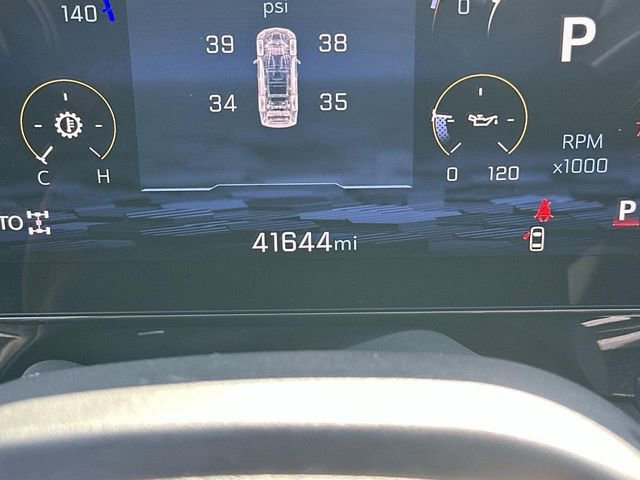 Used 2025 Chevrolet Tahoe LT image 11