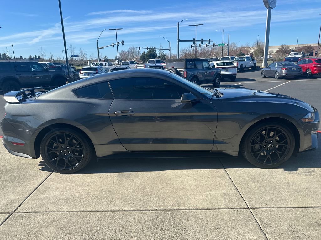 Used 2019 Ford Mustang Coupe w/ Ecoboost Performance Package image 5