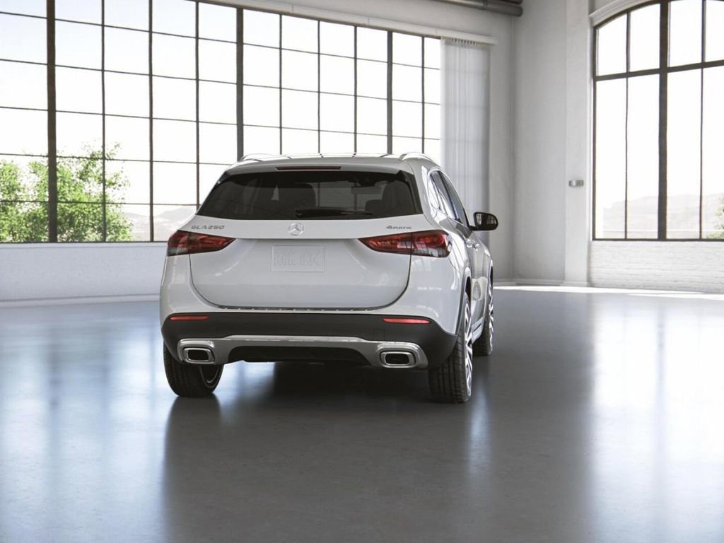 Certified 2022 Mercedes-Benz GLA 250 4MATIC image 25