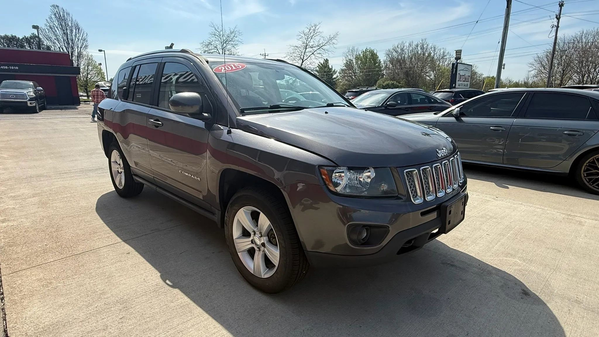 Used 2015 Jeep Compass Latitude w/ Trailer Tow Prep Group image 2