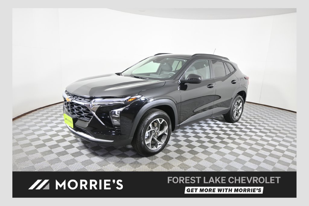 Used 2025 Chevrolet Trax LT