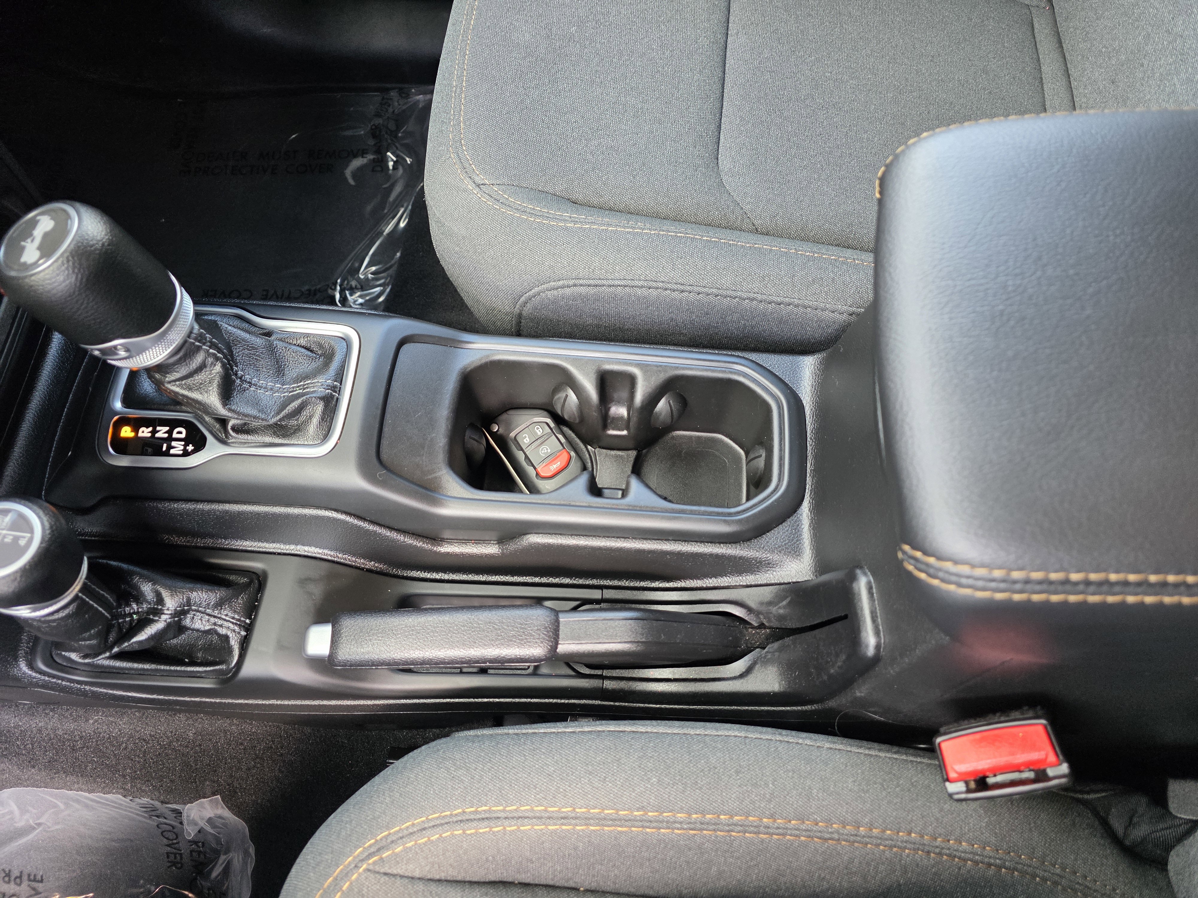 Certified 2025 Jeep Wrangler Sahara image 14