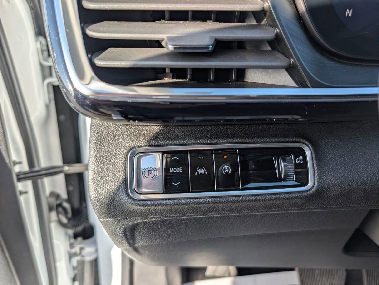 Certified 2024 Buick Envision Preferred image 14