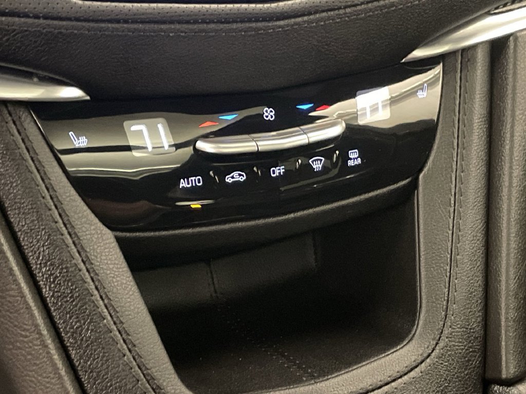 Used 2023 Cadillac XT5 Sportv AWD/4WD image 13