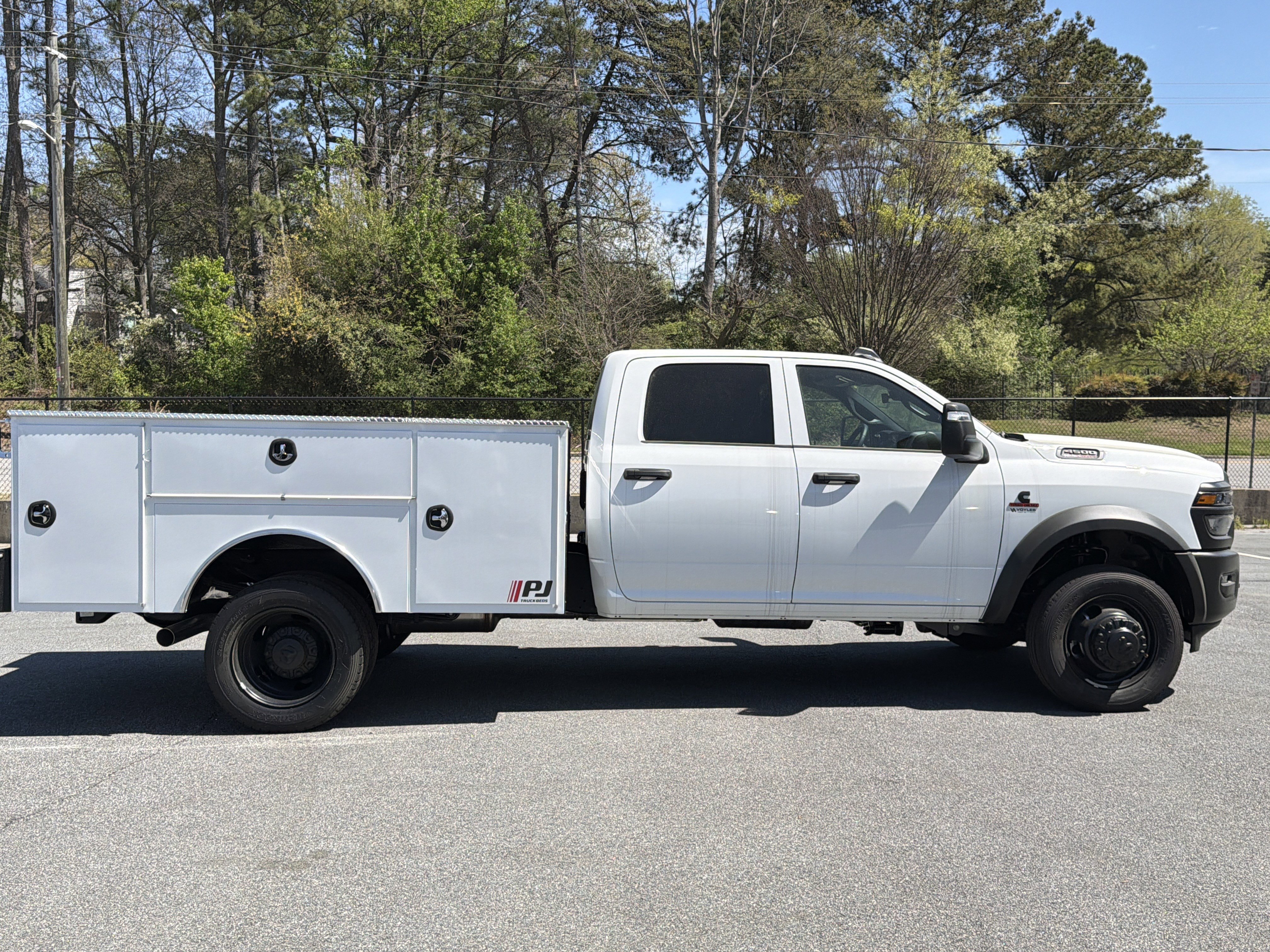 New 2026 RAM 4500 Tradesman image 9