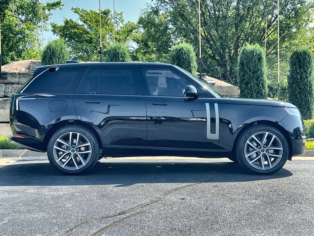 New 2026 Land Rover Range Rover SE AWD/4WD image 6