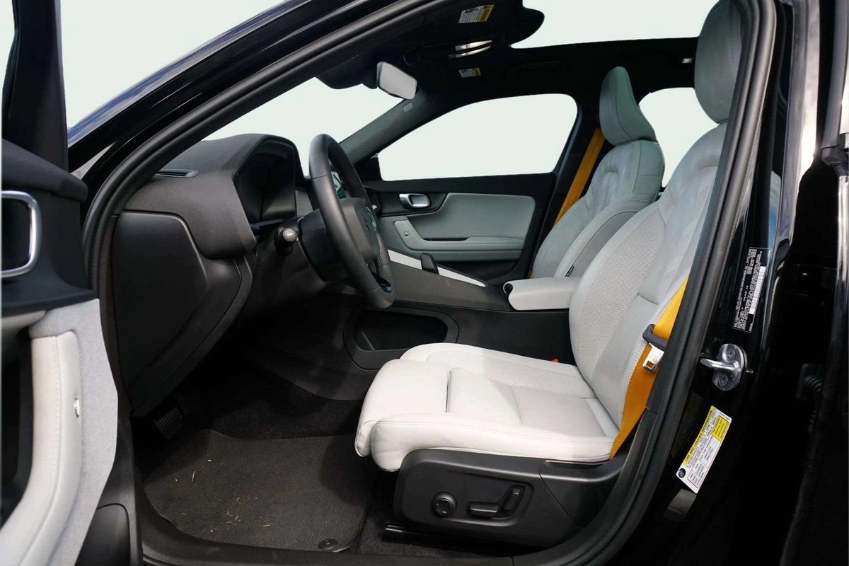 Used 2024 Polestar Polestar 2 AWD/4WD image 18