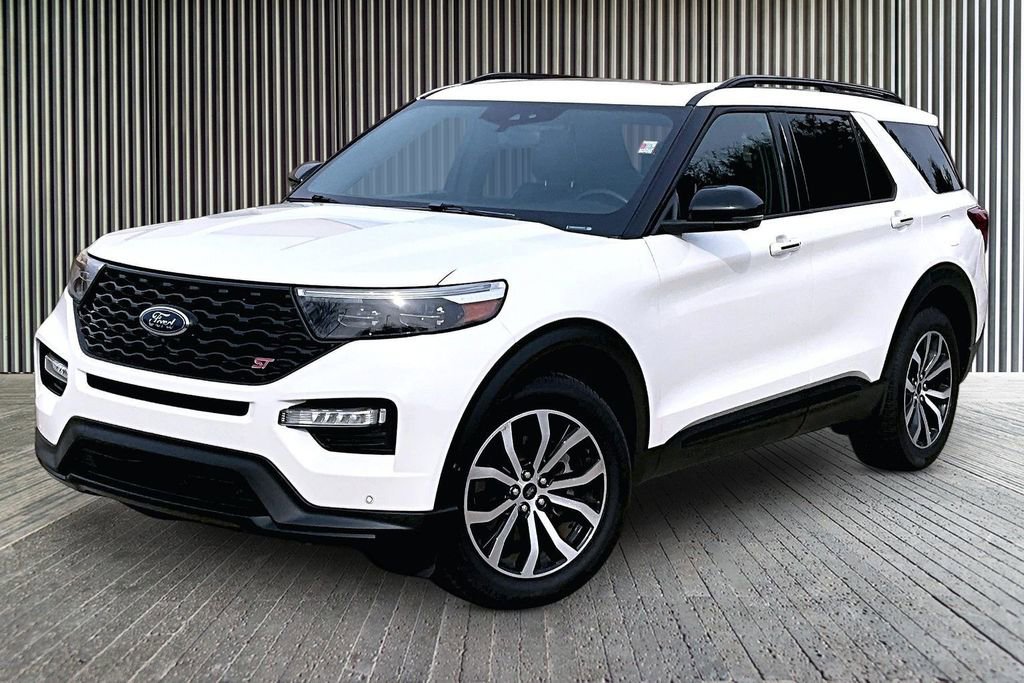 Used 2020 Ford Explorer ST w/ Premium Technology Package image 13