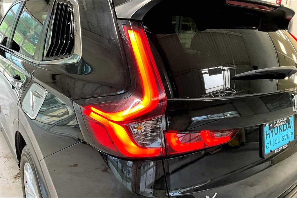 Used 2025 Honda CR-V EX image 30