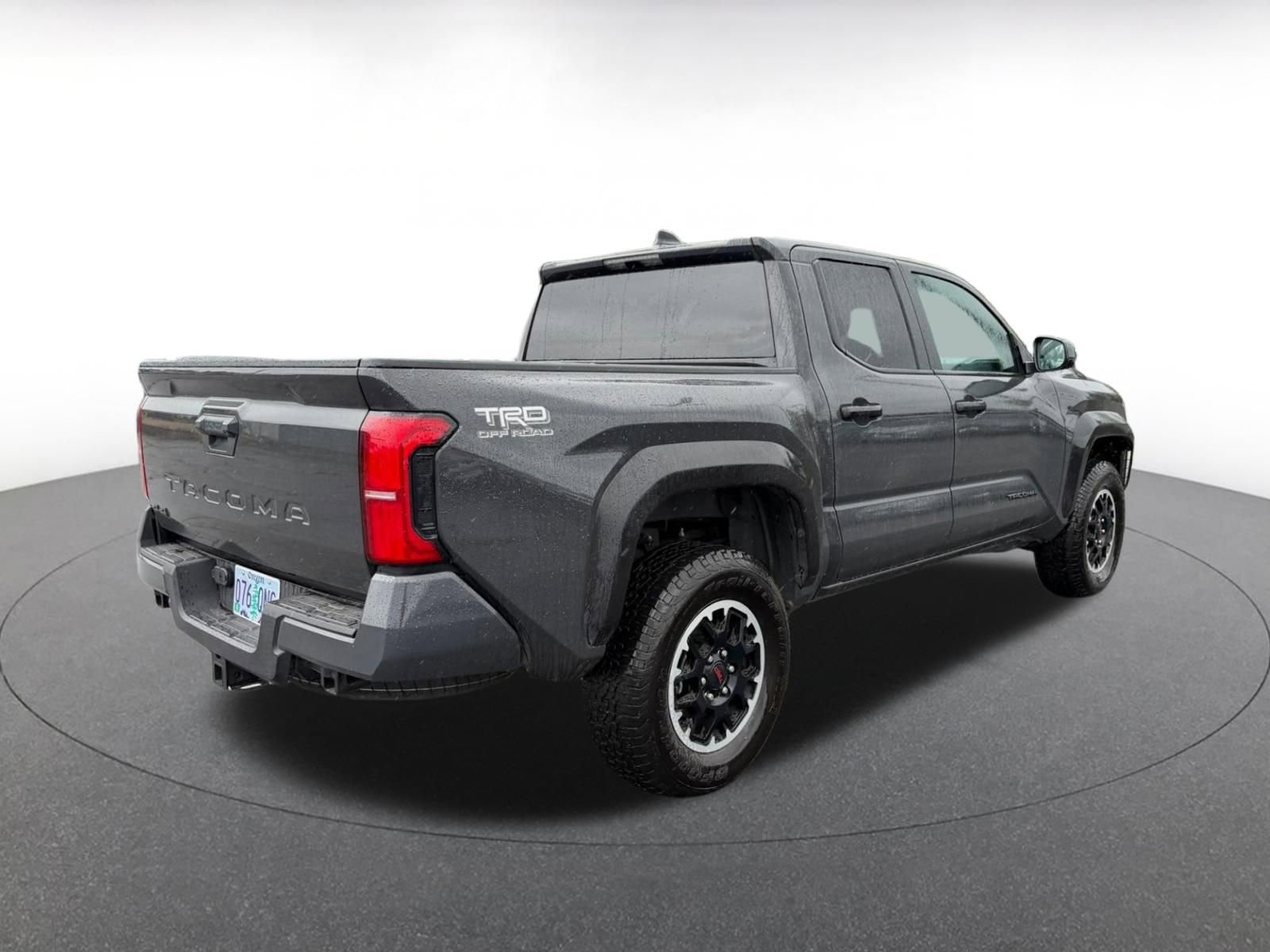 Used 2025 Toyota Tacoma TRD Off-Road AWD/4WD image 7