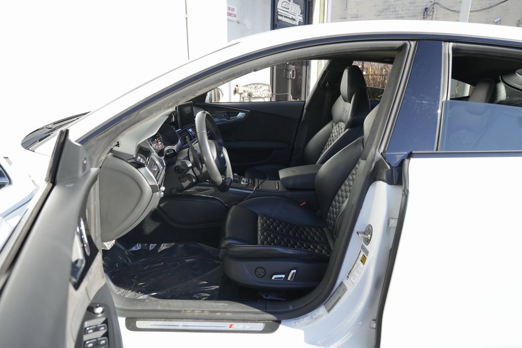 Used 2017 Audi RS 7 Prestige image 32
