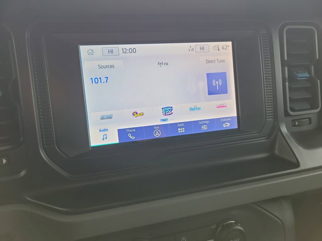 Used 2022 Ford Bronco Black Diamond image 26