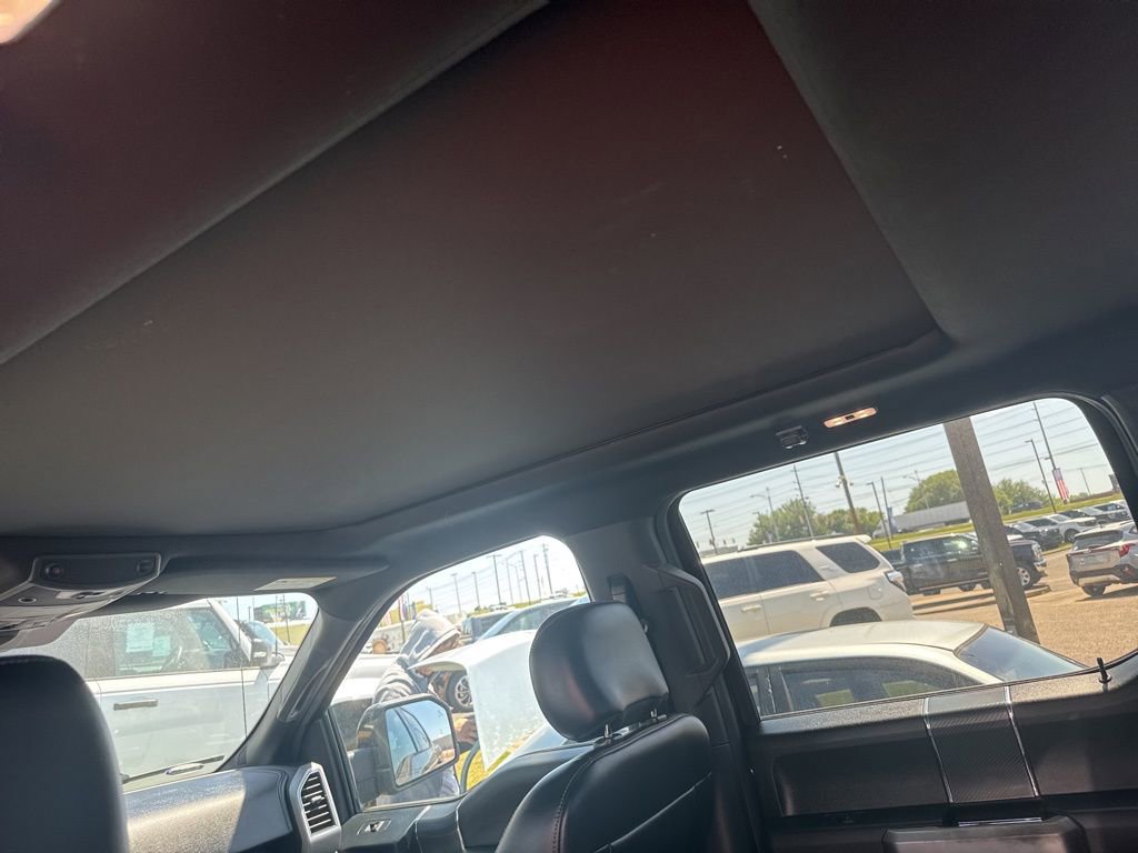 Certified 2019 Ford F150 Lariat image 37