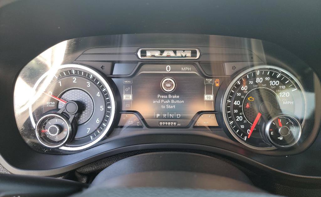 Used 2021 RAM 1500 Laramie w/ Sport Appearance Package AWD/4WD image 14