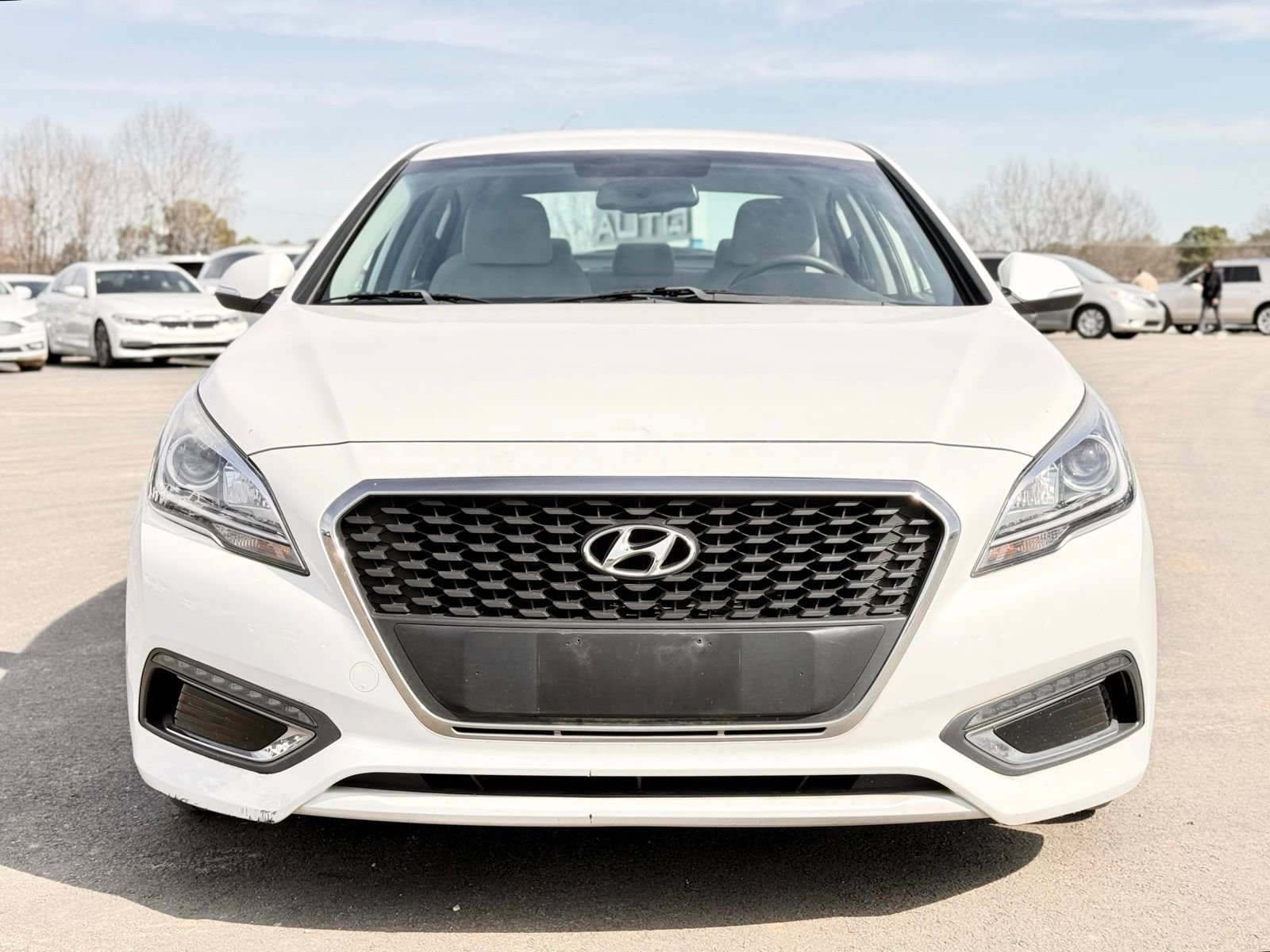 Used 2016 Hyundai Sonata SE image 4