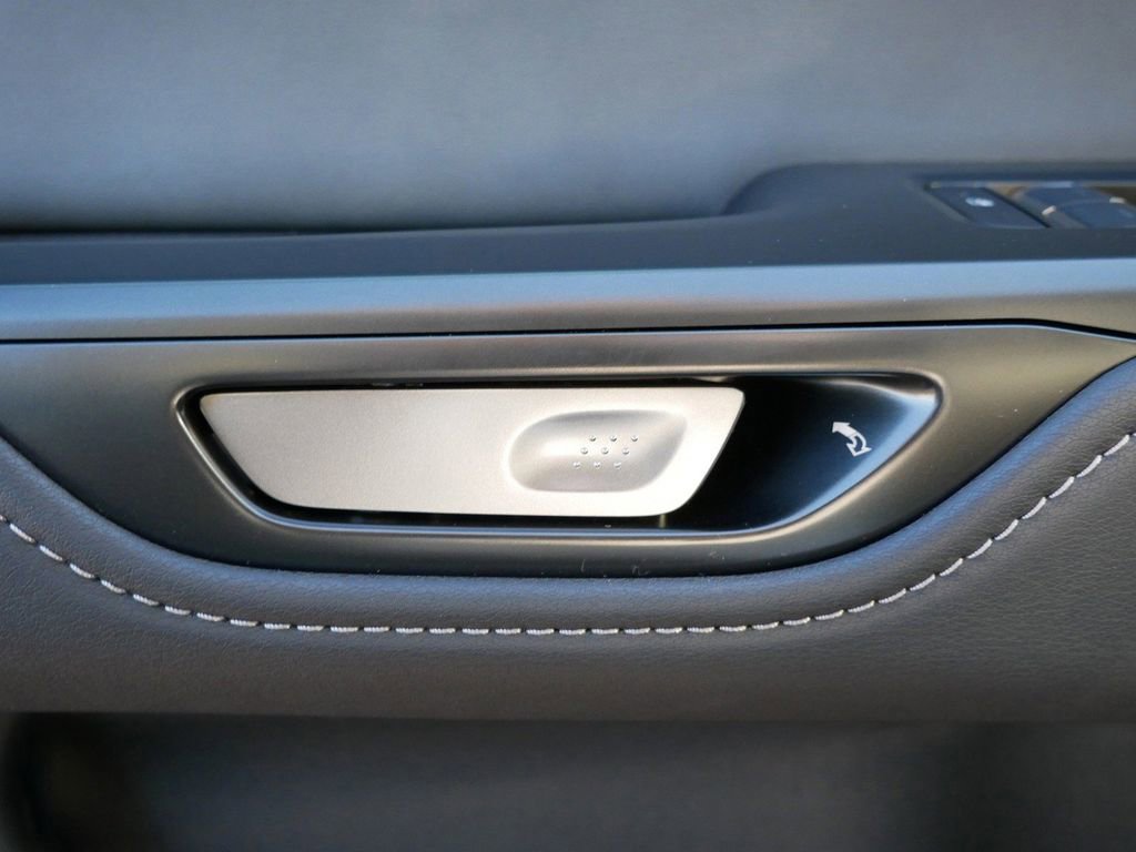 New 2026 Lexus RZ 350e 2WD image 16