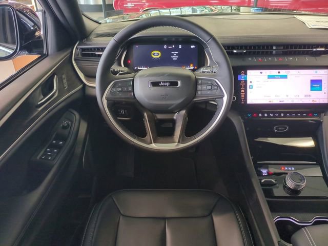 New 2026 Jeep Grand Cherokee Limited image 16