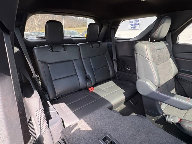 Used 2025 Ford Explorer ST image 35