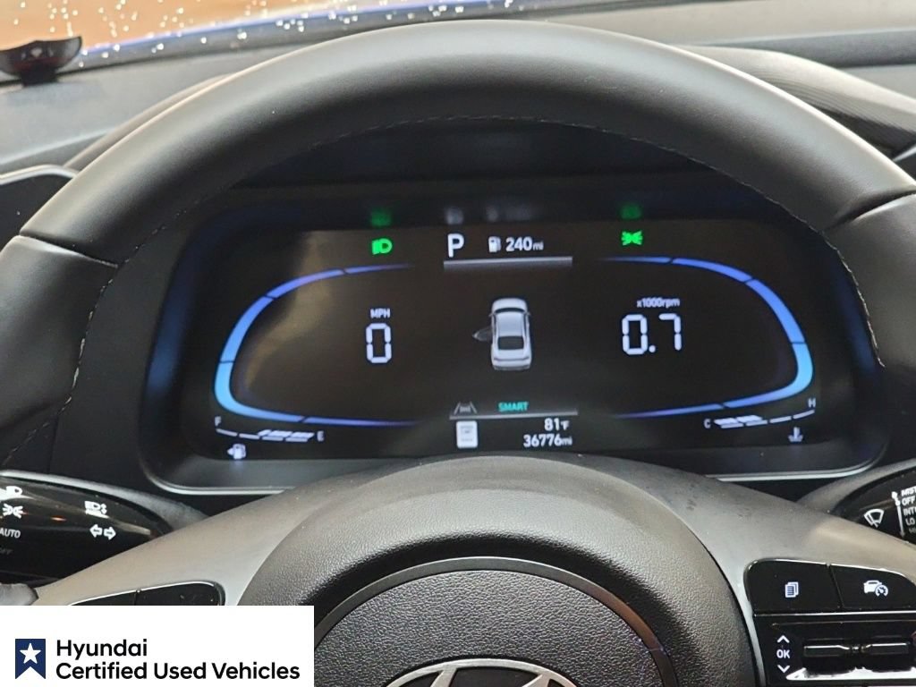 Used 2025 Hyundai Elantra Sport FWD image 21